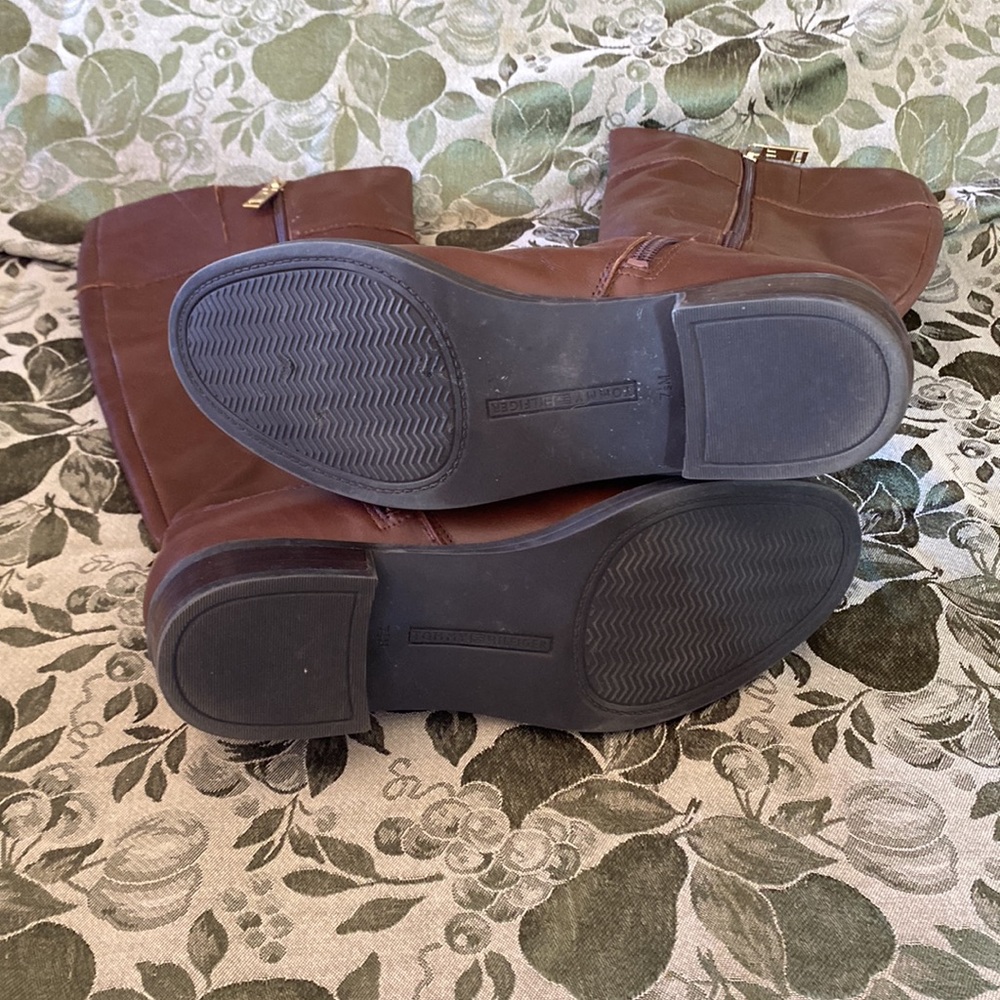 Tommy Hilfiger tall brown boots 7 1/2 - Picture 4 of 5